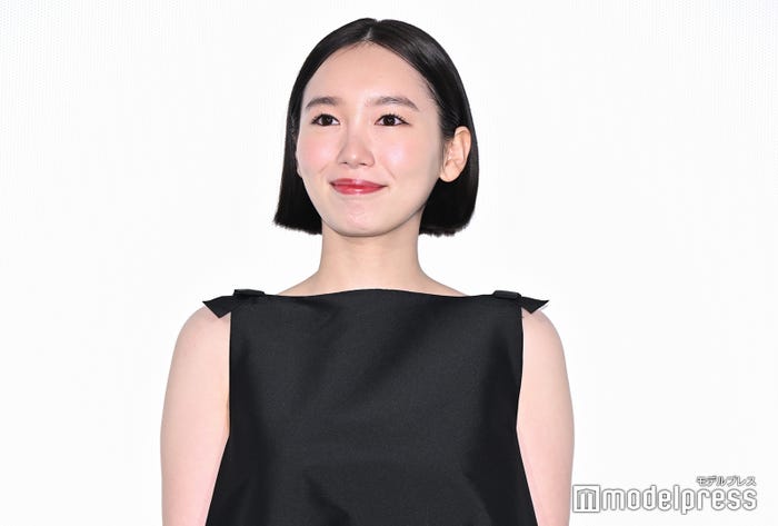 飯豊まりえ(C)モデルプレス