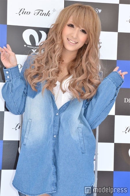 2月に行われた渋谷109前でのイベントに登場したねもやよ