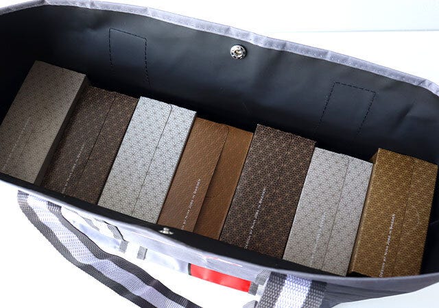 宝島社InRed12月号のコールマン×ハローキティの大容量トートバッグ6