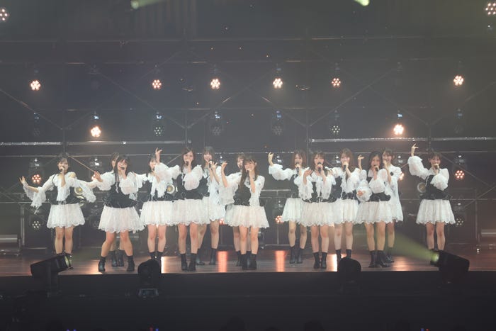 乃木坂46(C)乃木坂46LLC