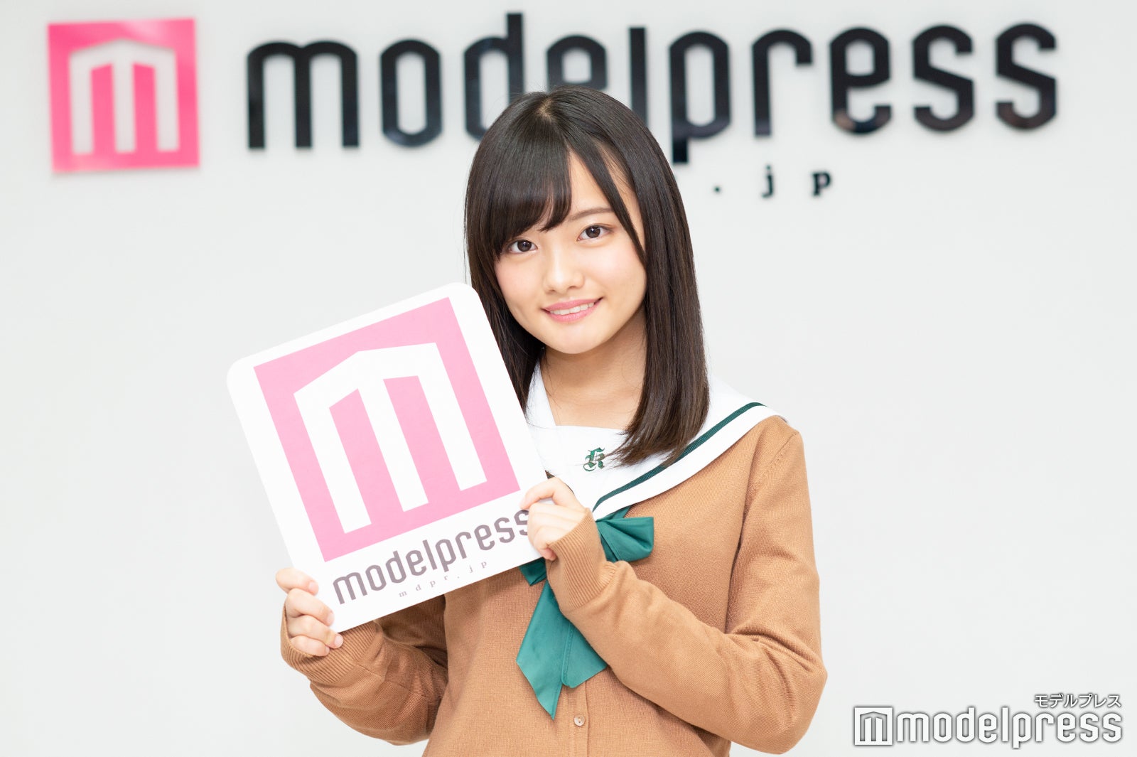 ヒナ （C）モデルプレス