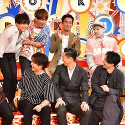 前列左より：ATSUSHI、TAKAHIRO、AKIRA、橘ケンチ、黒木啓司／後列左より：岩田剛典、NAOTO、小林直己、関口メンディー、白濱亜嵐（C）TBS