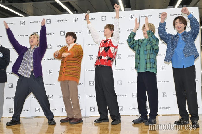 (左から)ひゅうが、あむぎり、やまと、ゆうた、ゆうま/コムドット(C)モデルプレス