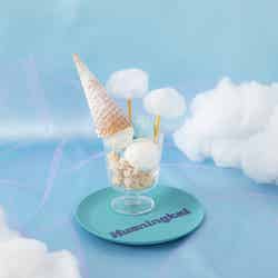 HUENINGKAI アイスパフェ税込1,990円(C)BIGHIT MUSIC & HYBE. All Rights Reserved.