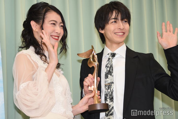 安田聖愛、高杉真宙(C)モデルプレス