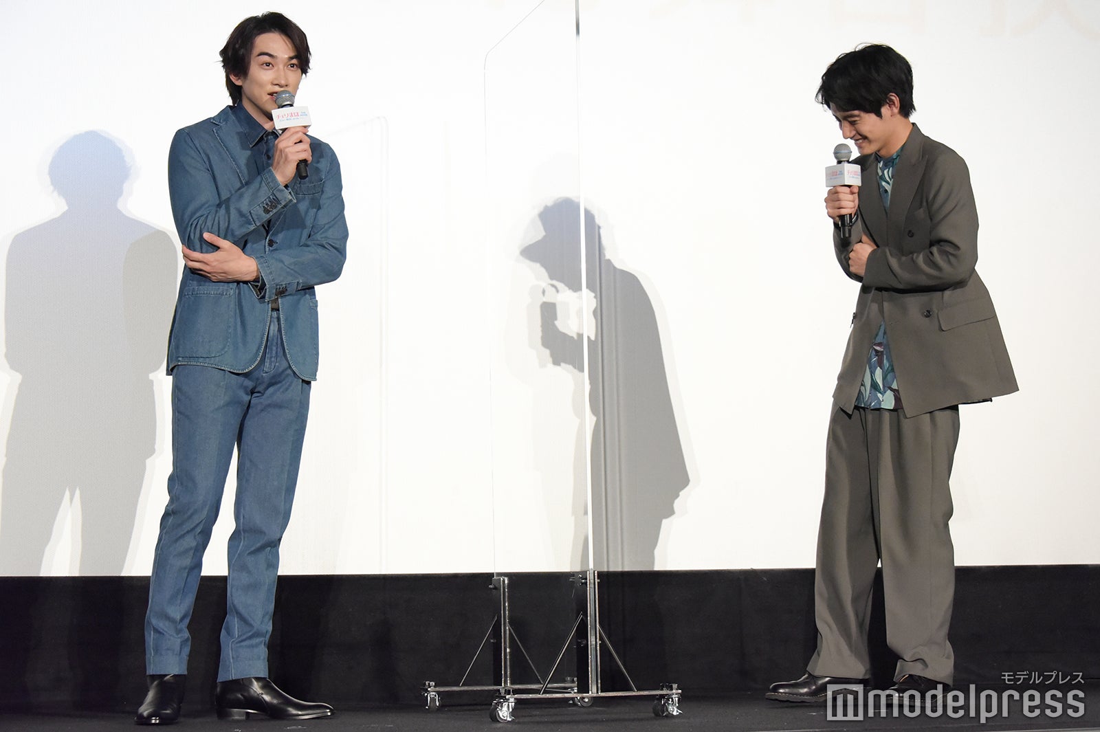 町田啓太、赤楚衛二（C）モデルプレス