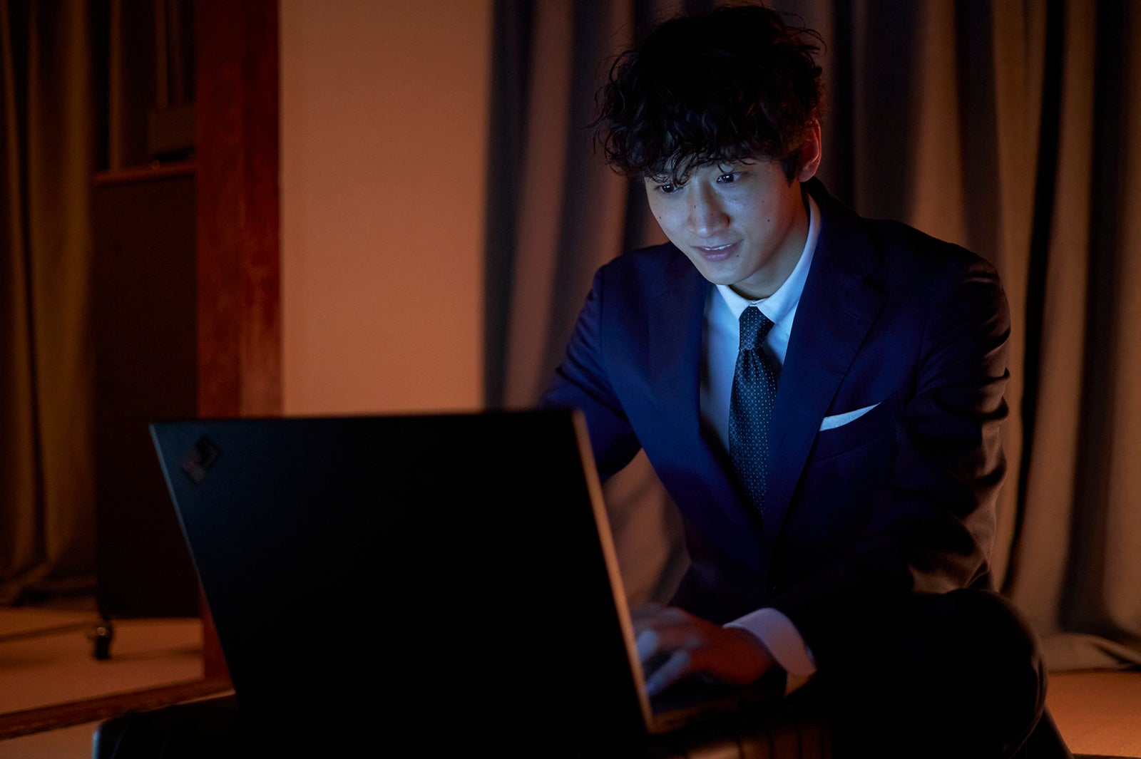 小関裕太「癒やしのお隣さんには秘密がある」第4話より（C）日本テレビ