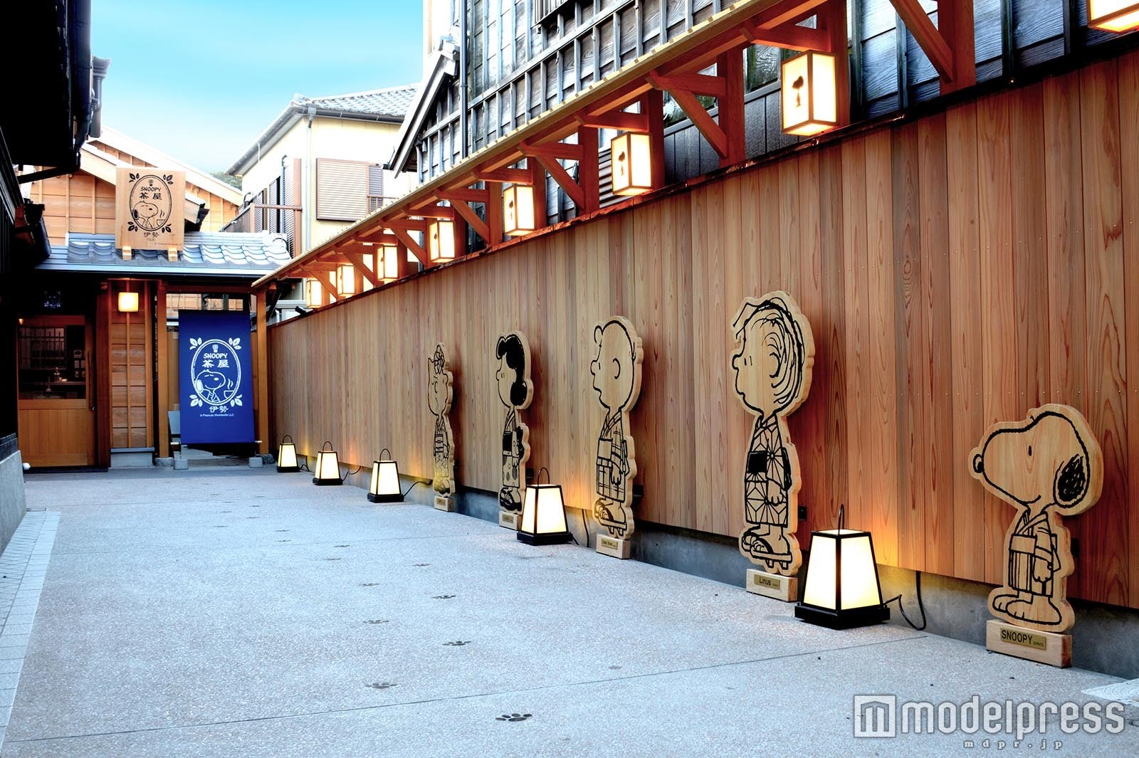 SNOOPY茶屋 伊勢店／店頭／（C）モデルプレス（C）2017 Peanuts Worldwide LLC