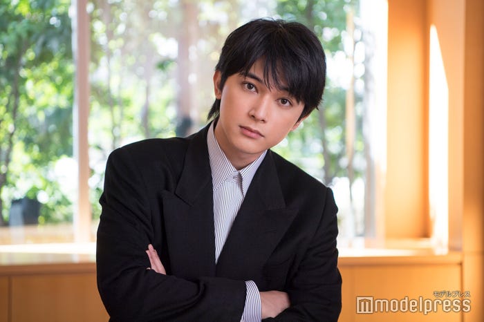 吉沢亮(C)モデルプレス