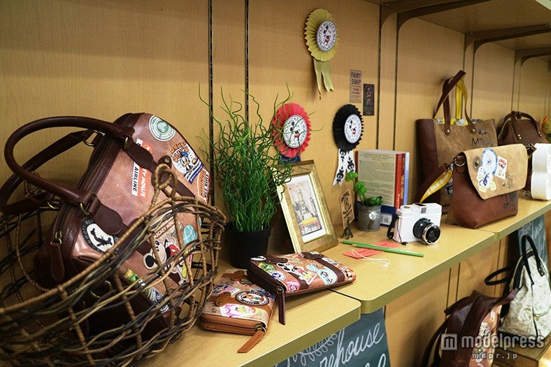 「MICKEY’S WAREHOUSE＆SUPPLY」の「Vintage」シリーズ（11月上旬発売）／（C）Disney