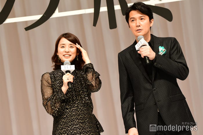 石田ゆり子、福山雅治 (C)モデルプレス