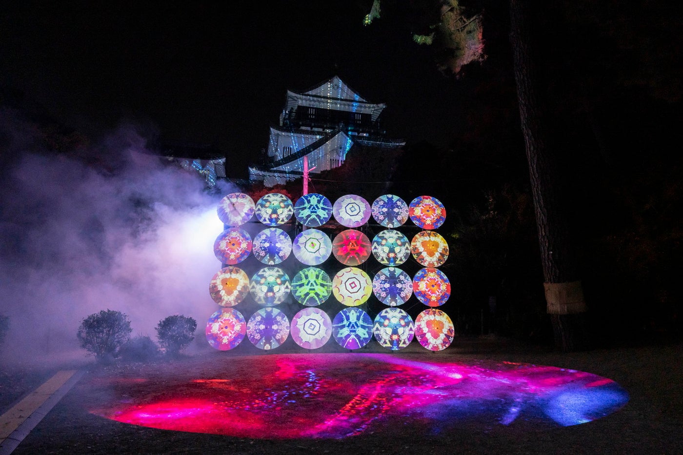 「岡崎公園デジタルライトアップ」開催風景／提供画像