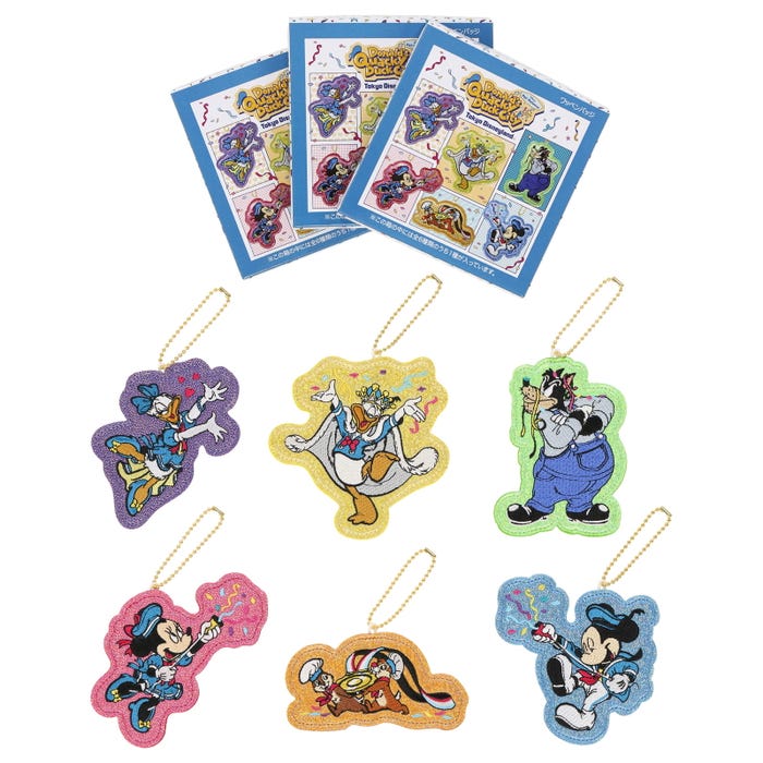 ワッペンバッジ¥1,000(C)Disney