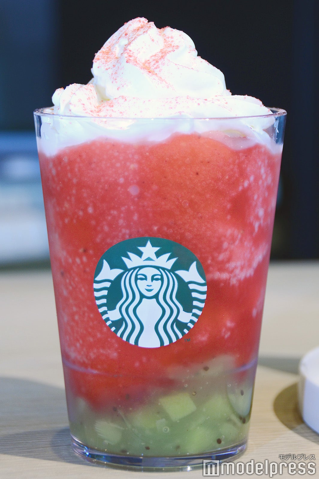 GABURI スイカ フラペチーノ（C）モデルプレス