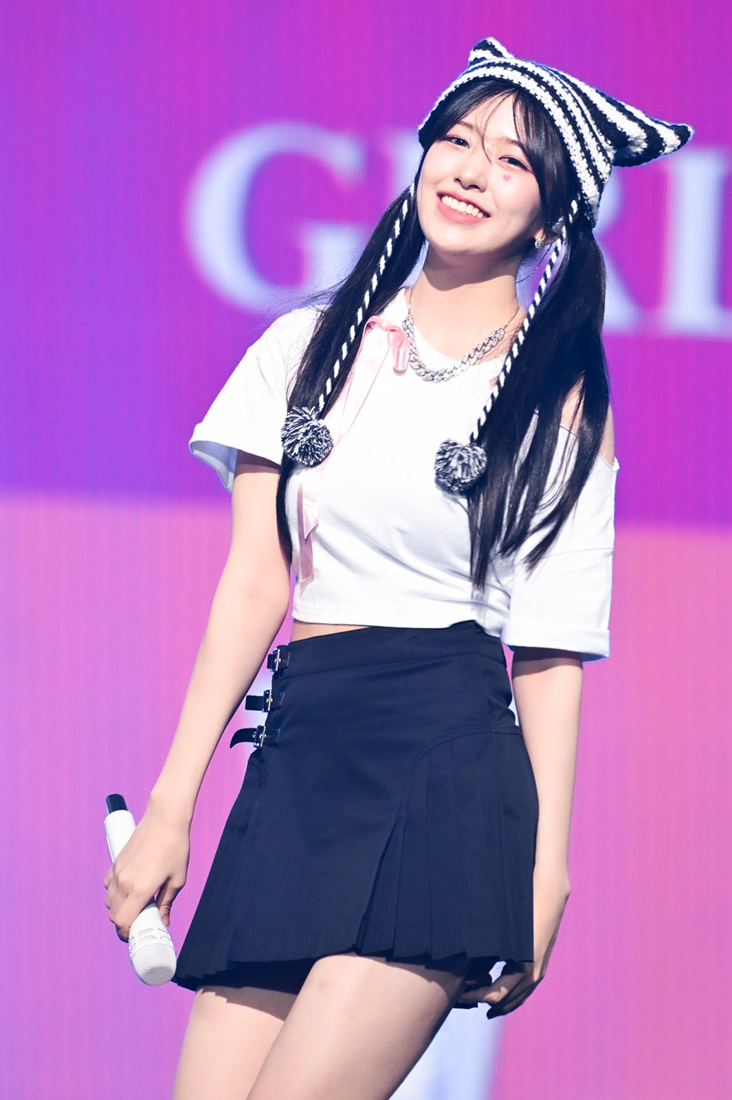 ユジン／撮影：田中聖太郎写真事務所