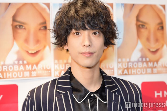 黒羽麻璃央(C)モデルプレス