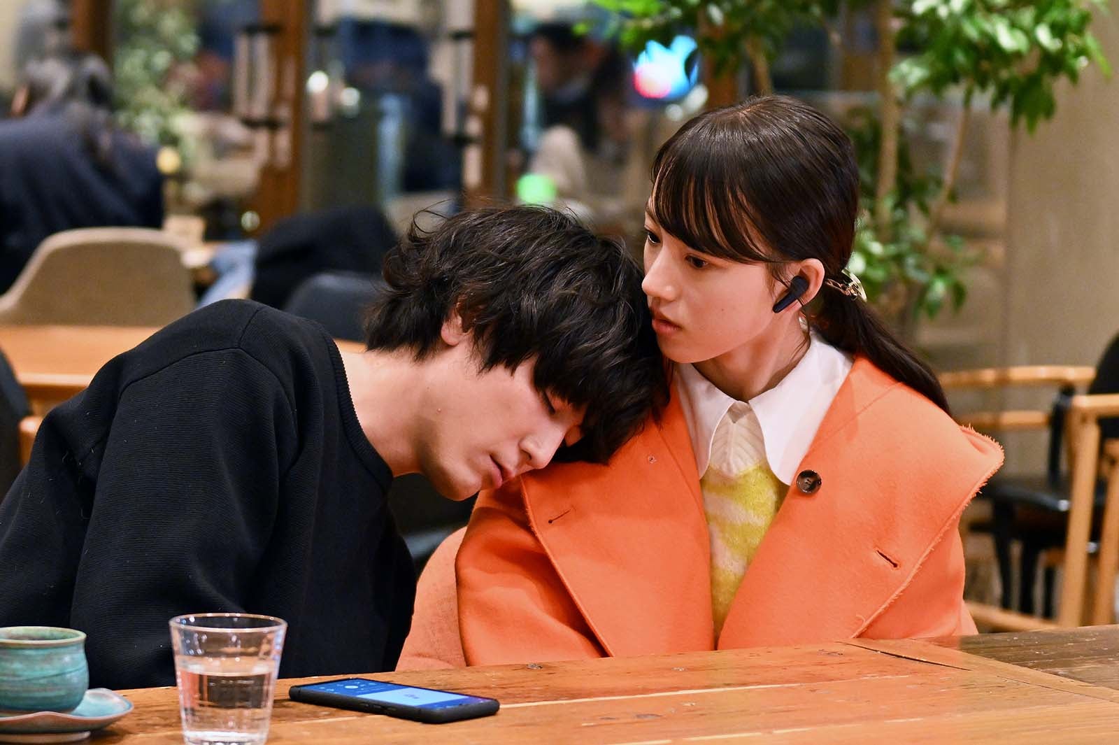 間宮祥太朗、清原果耶／「ファイトソング」より（C）TBS