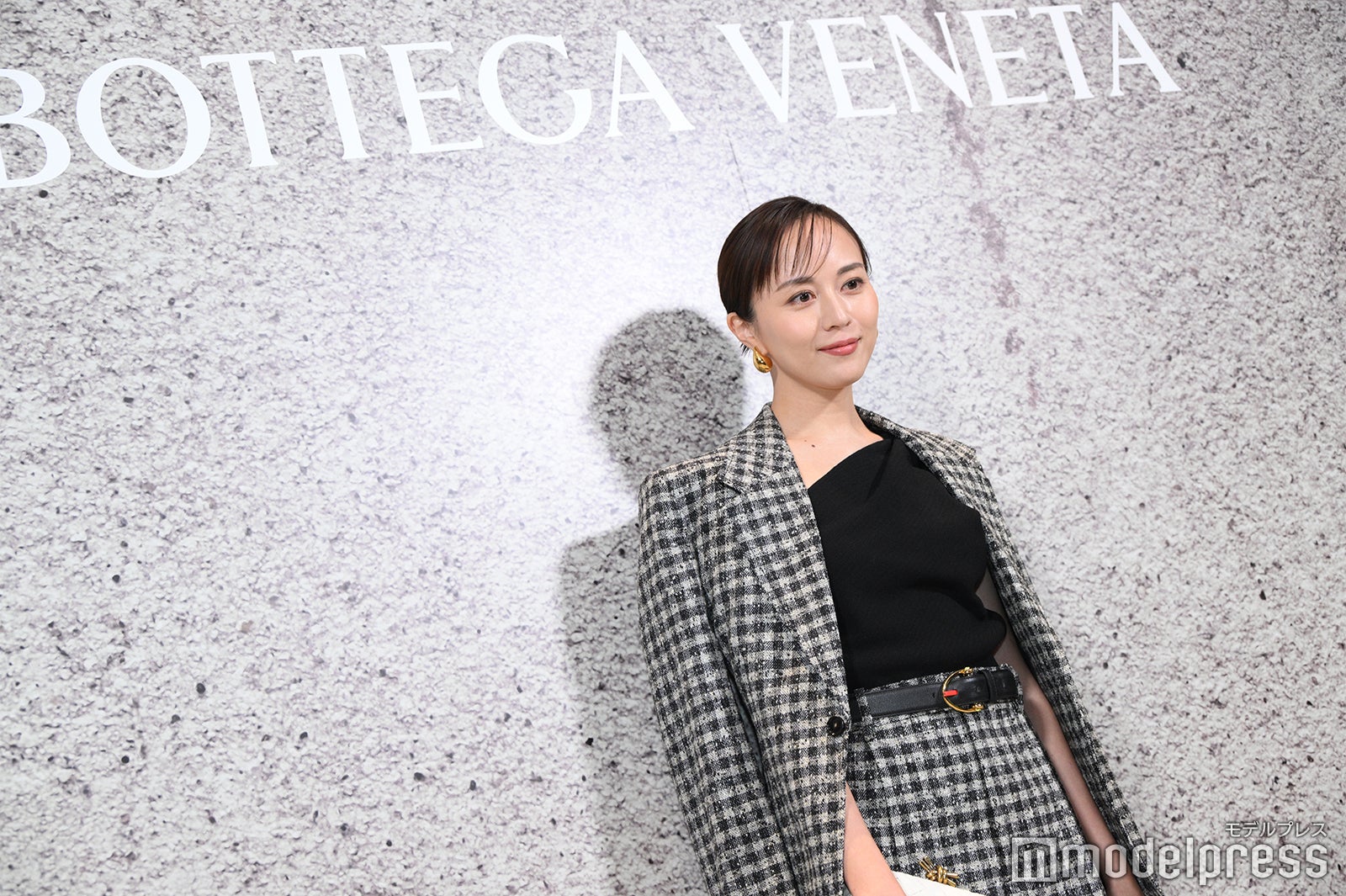 比嘉愛未（C）モデルプレス