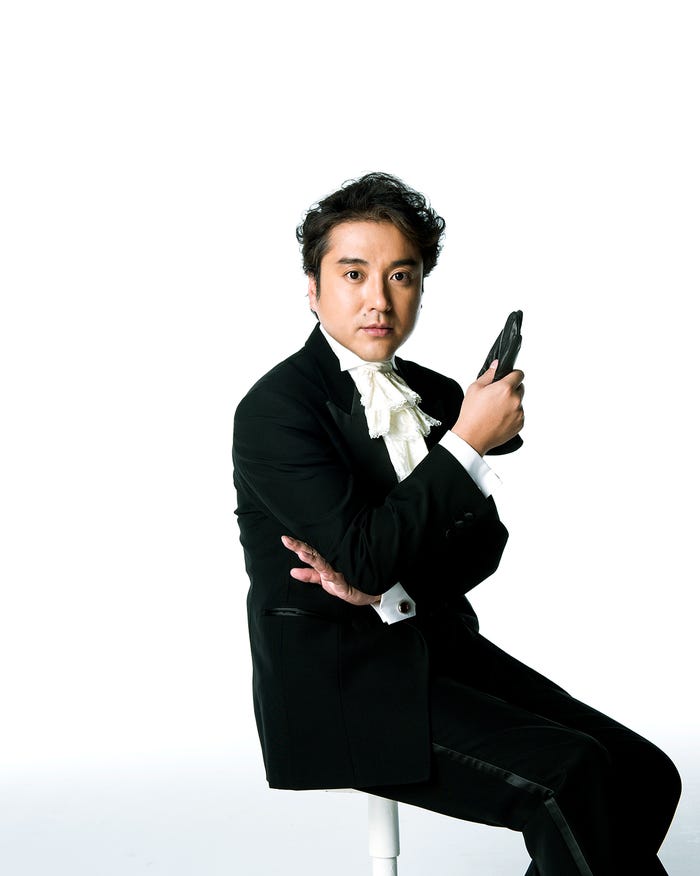 ムロツヨシ(ケンプ警部役) (提供写真)