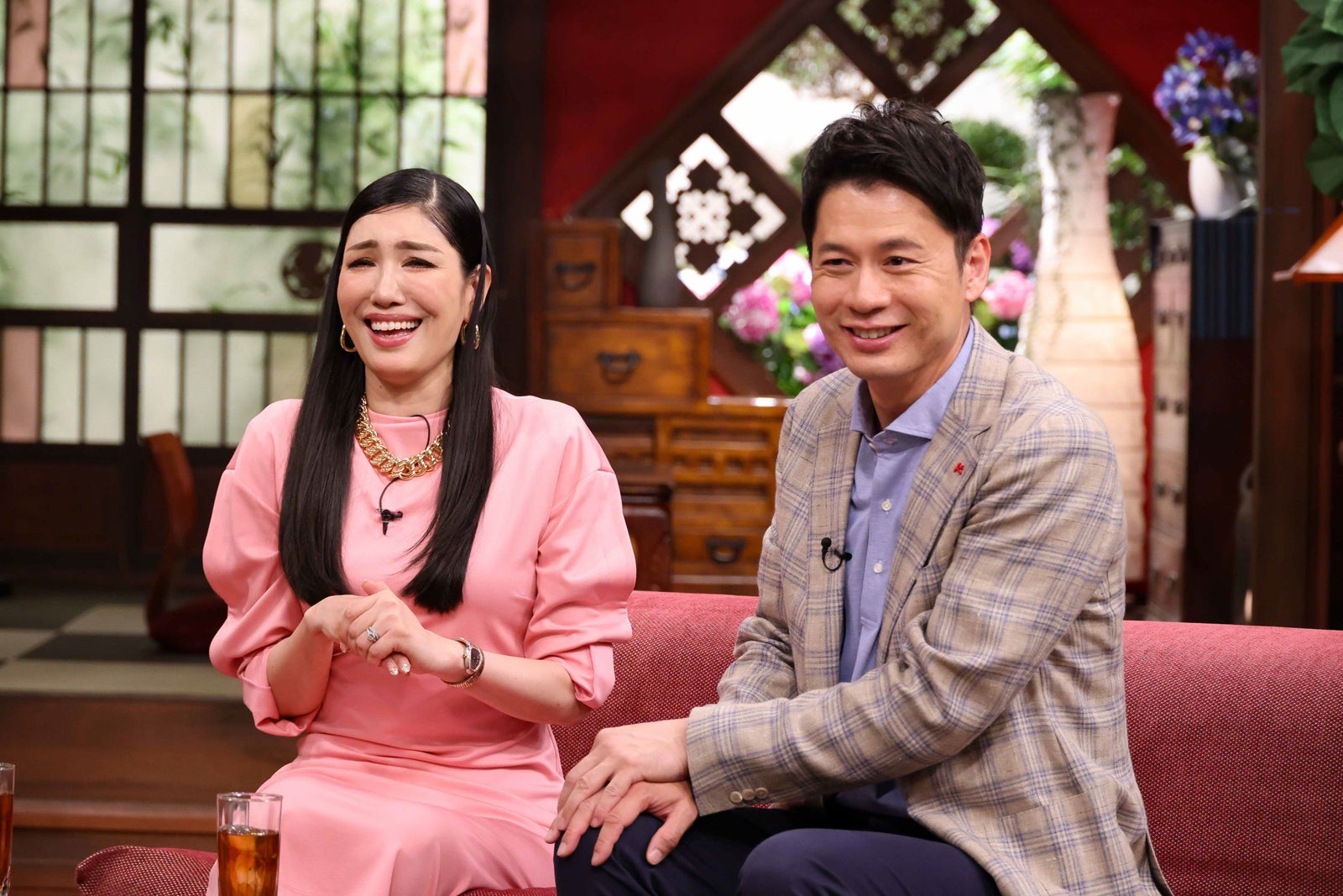 アンミカ、石井亮次（C）カンテレ・フジテレビ