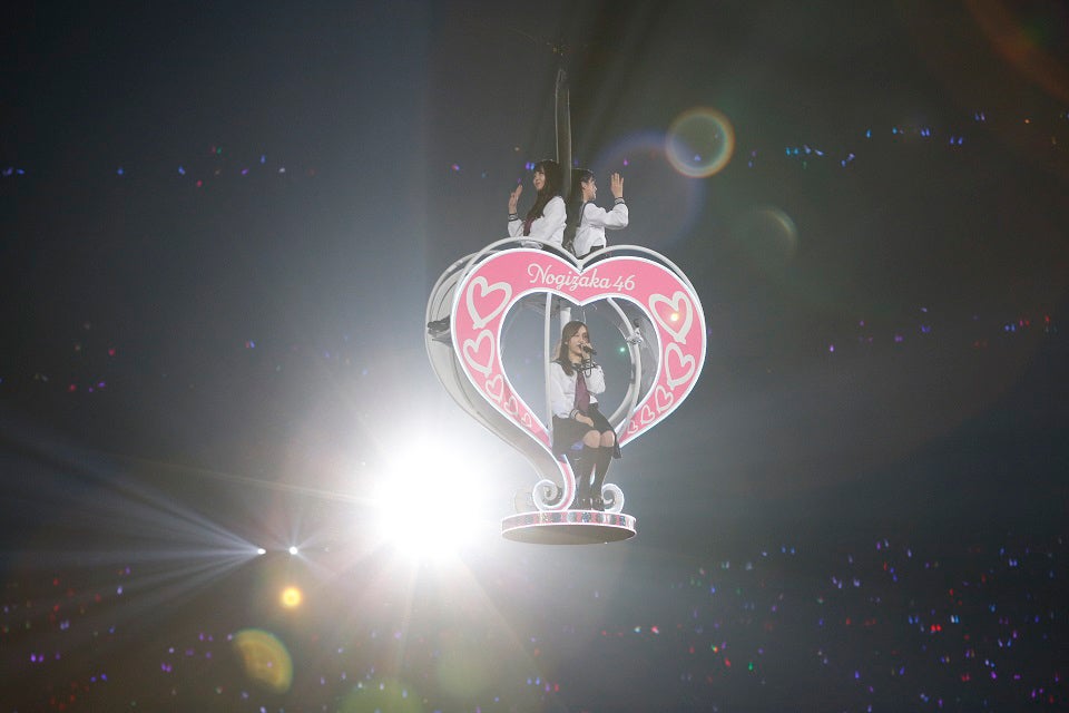 ライブの様子（画像提供：ソニー・ミュージックレーベルズ）