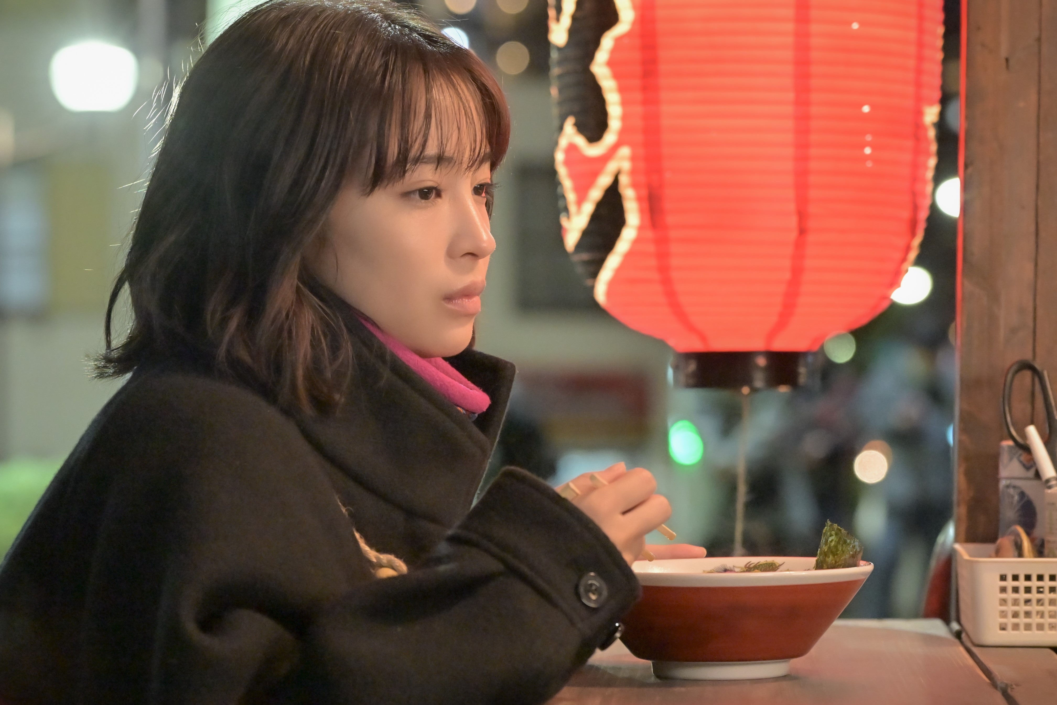 広瀬すず「クジャクのダンス、誰が見た？」第1話（C）TBS