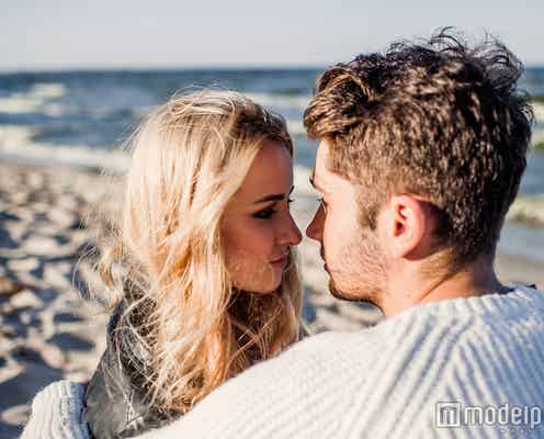 「嫁とは別れる」不倫でも…真剣に考えている男性の行動とは?