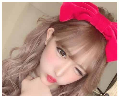 伊藤桃々、ぱっつん前髪にヘアチェンジ「似合う」「可愛すぎる」と絶賛の声