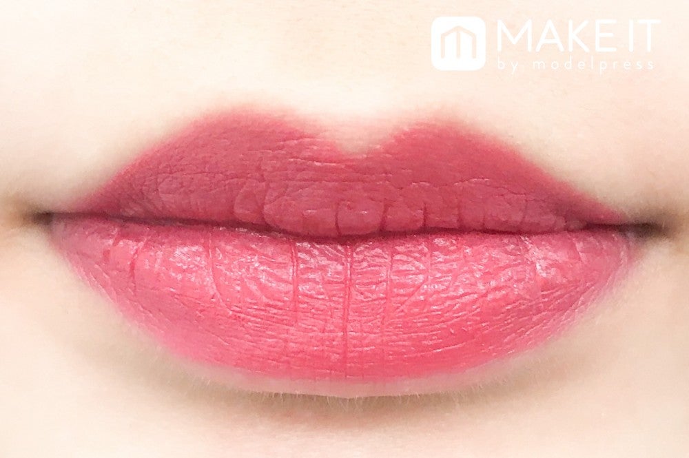 SUQQU／バイブラント リッチ リップスティック／03 躑躅咲 (C)メイクイット