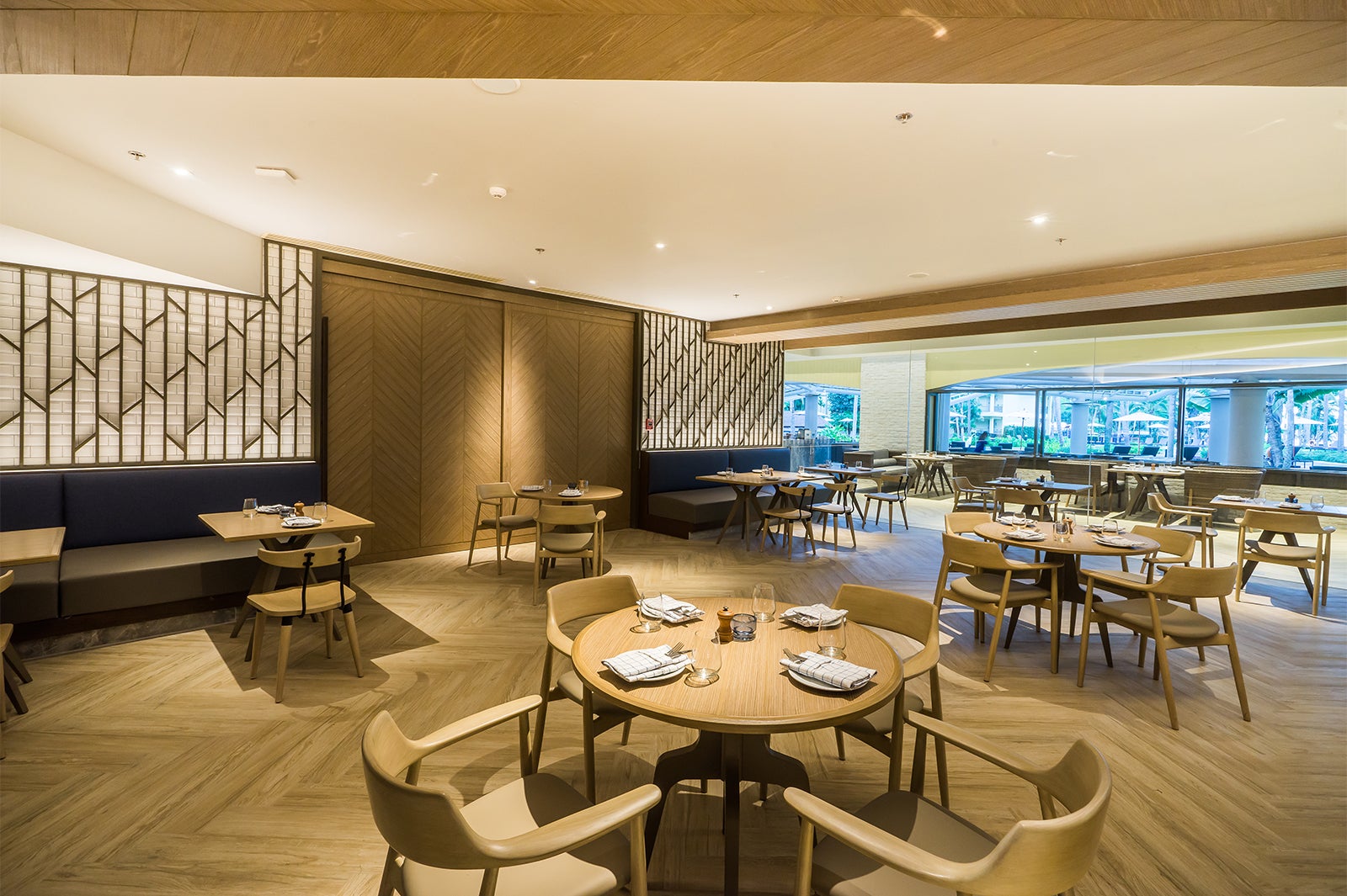 レストラン／画像提供：日本スターウッド・ホテル（株）広報事務局