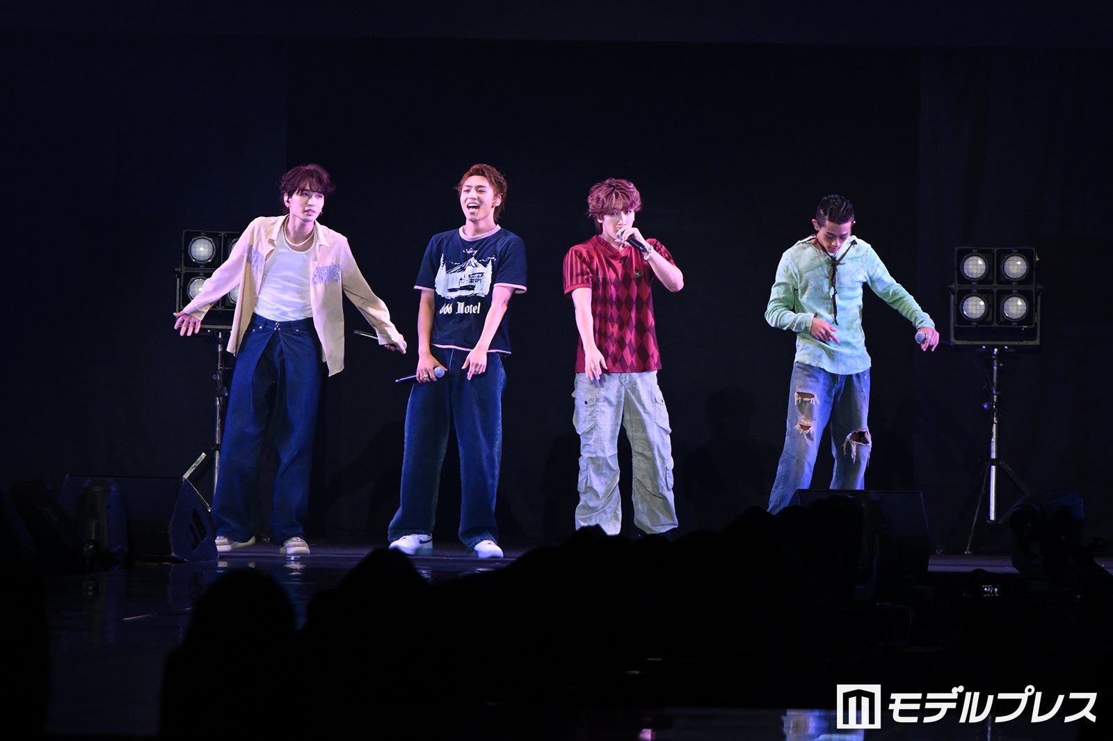 WATWING（C）モデルプレス