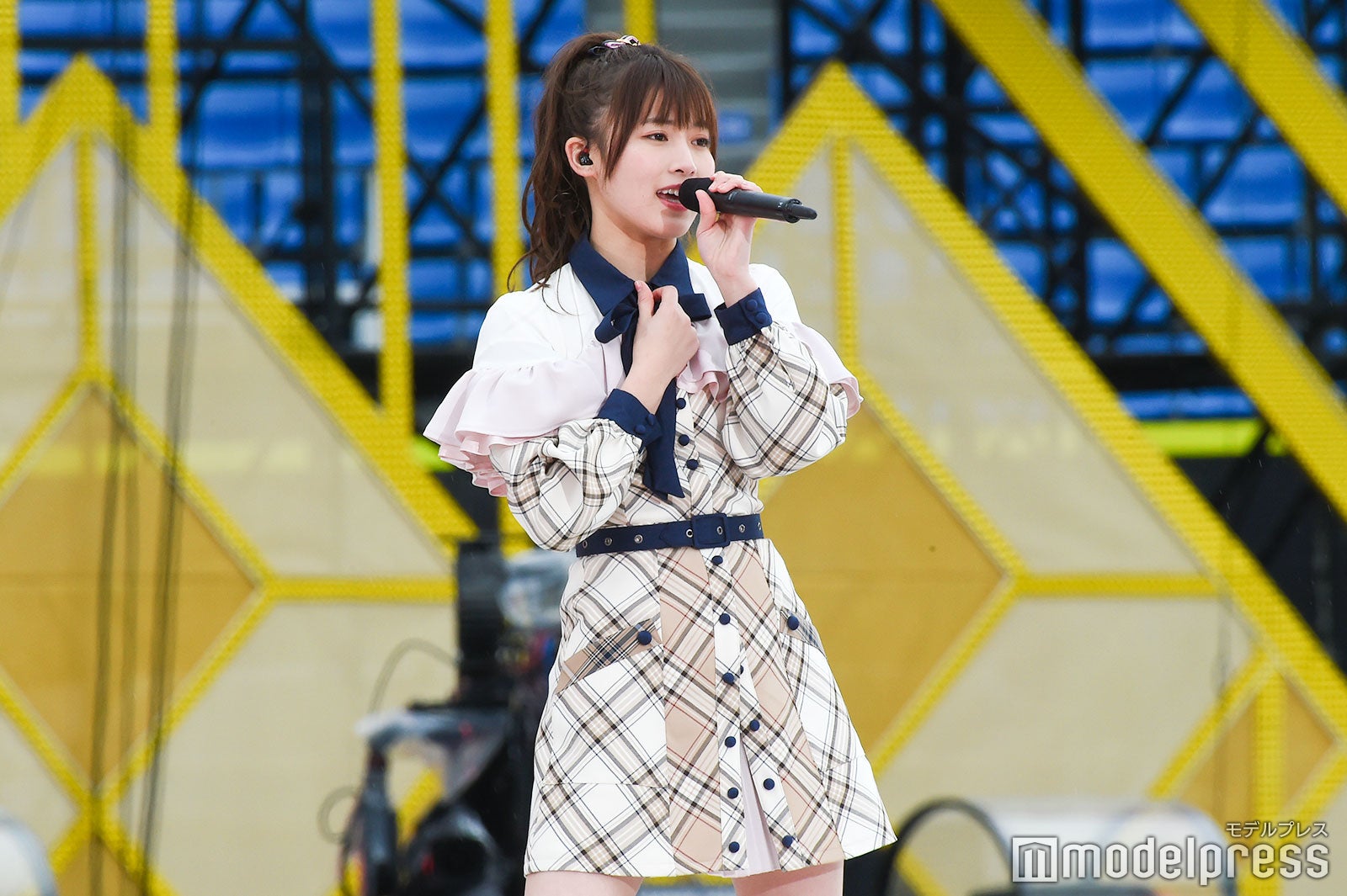 チーム8「AKB48グループ春のLIVEフェスin横浜スタジアム」（C）モデルプレス