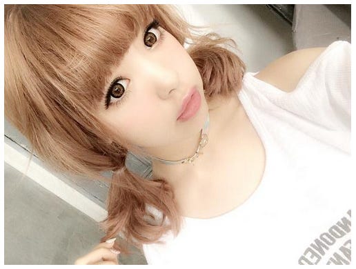 “にこるん”こと藤田ニコル/Twitterより