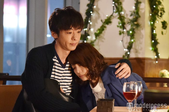 高橋一生、相武紗季/『僕のヤバイ妻』より(画像提供:関西テレビ)