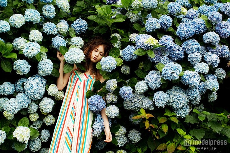 真間玲奈（画層提供：双葉社、撮影：MARCO）