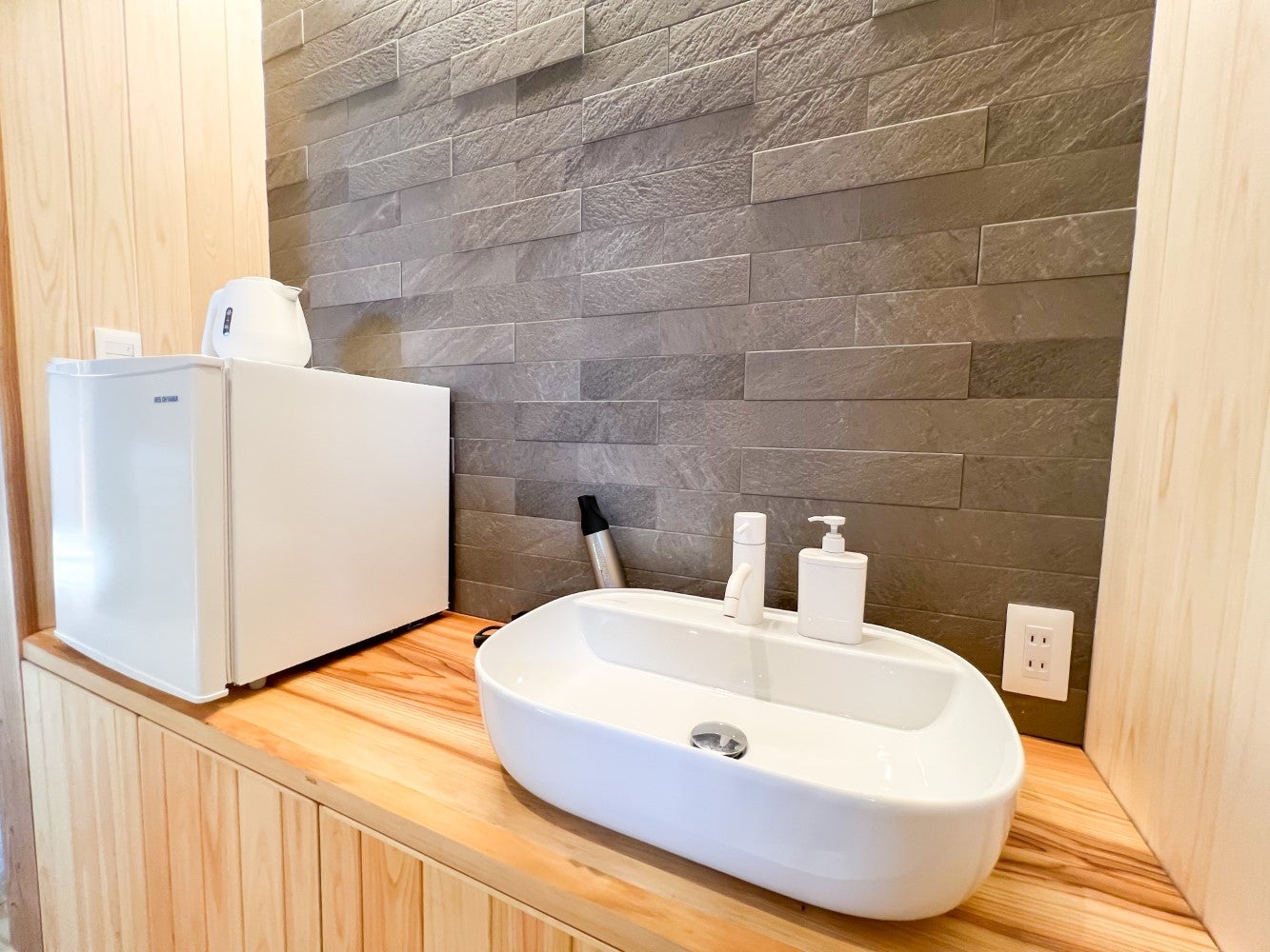 マツモトサトヤマドアーズ／画像提供：ブッキングリゾート