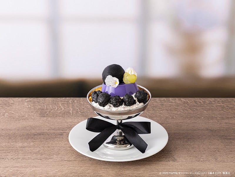レゼのチョーカープリン税込1,290円（C）2025 MAPPA／チェンソーマンプロジェクト （C）藤本タツキ／集英社