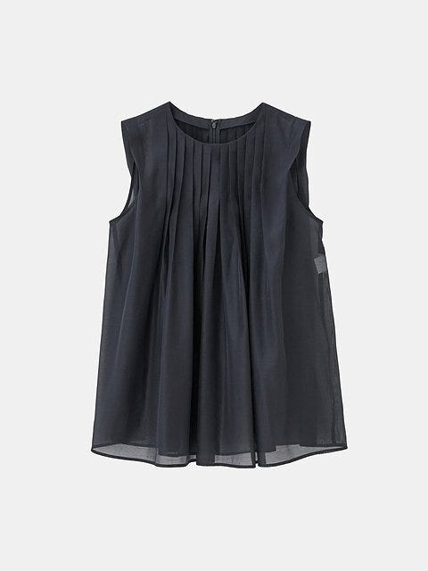 PLST シアープリーツノースリーブブラウス PLSTのシアープリーツノースリーブブラウス