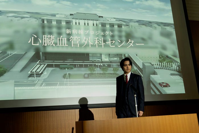 赤楚衛二「Re:リベンジ-欲望の果てに-」第10話より(C)フジテレビ