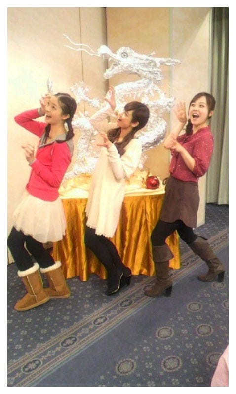 足立梨花、平愛梨、水卜麻美アナウンサー/平愛梨オフィシャルブログ(Ameba)より