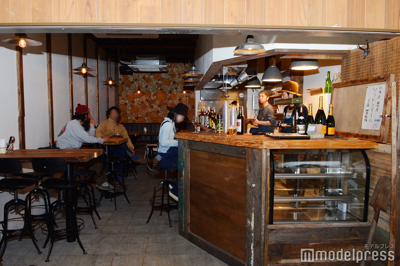 横浜駅東口POST STREET（C）モデルプレス