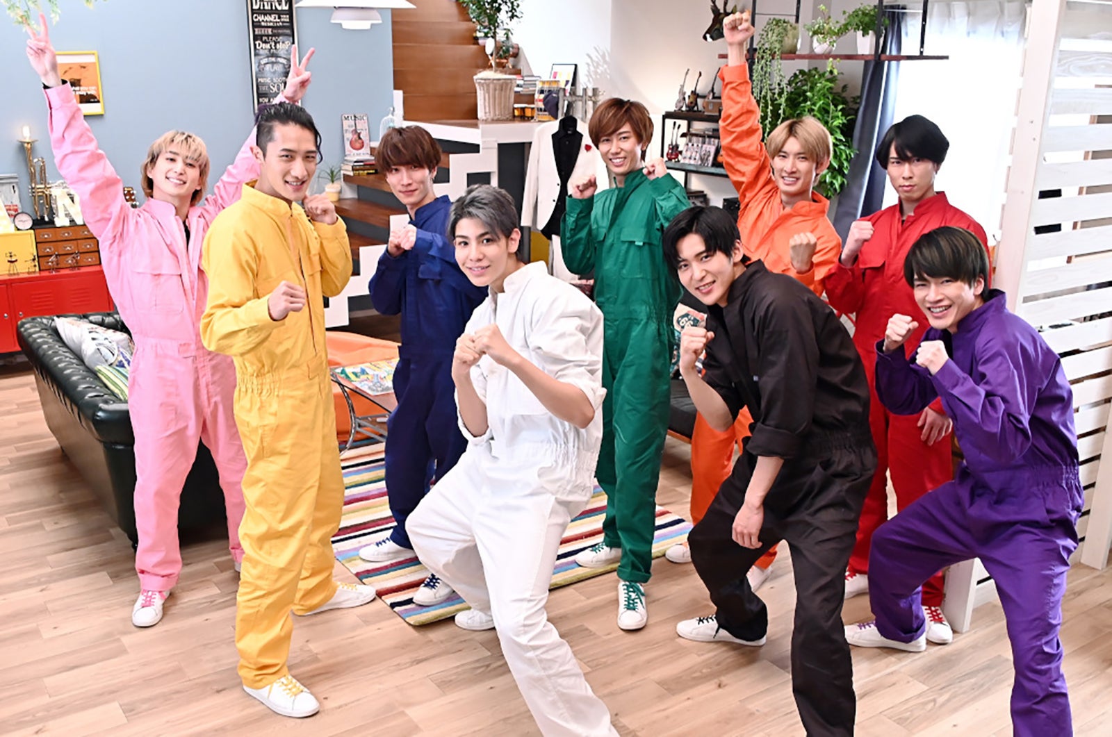 Snow Man、元日の地上波冠特番で「ナミダの海を越えて行け」テレビ初披露＜それSnow Manにやらせて下さい＞