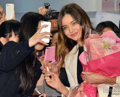 ミランダ・カー来日 積極的な交流で泣き出すファンも