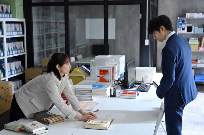 吉岡里帆、松坂桃李「御上先生」第4話(C)TBS