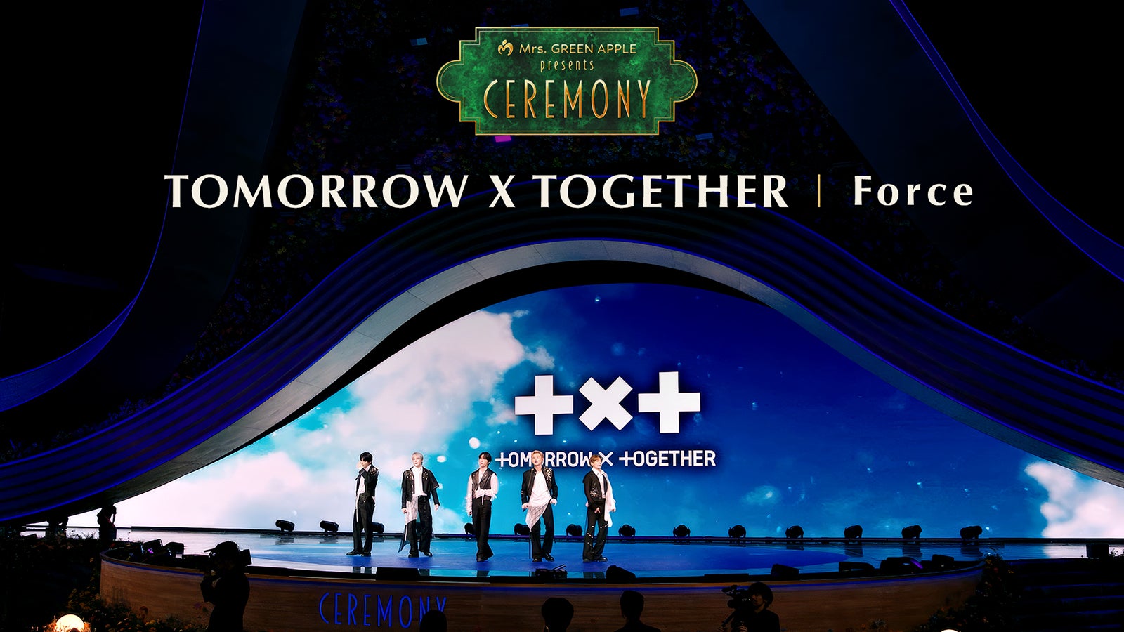TOMORROW X TOGETHER（提供写真）