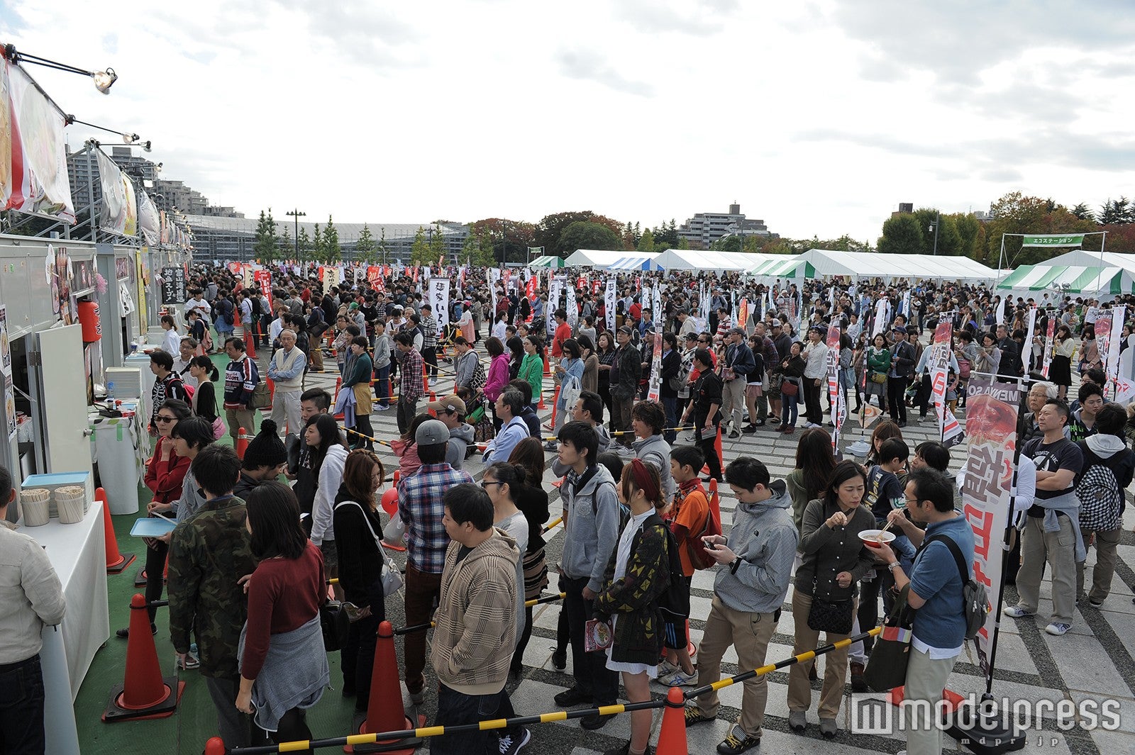 ラーメン好きで賑わう会場の様子／画像提供：ラーメンデータバンク