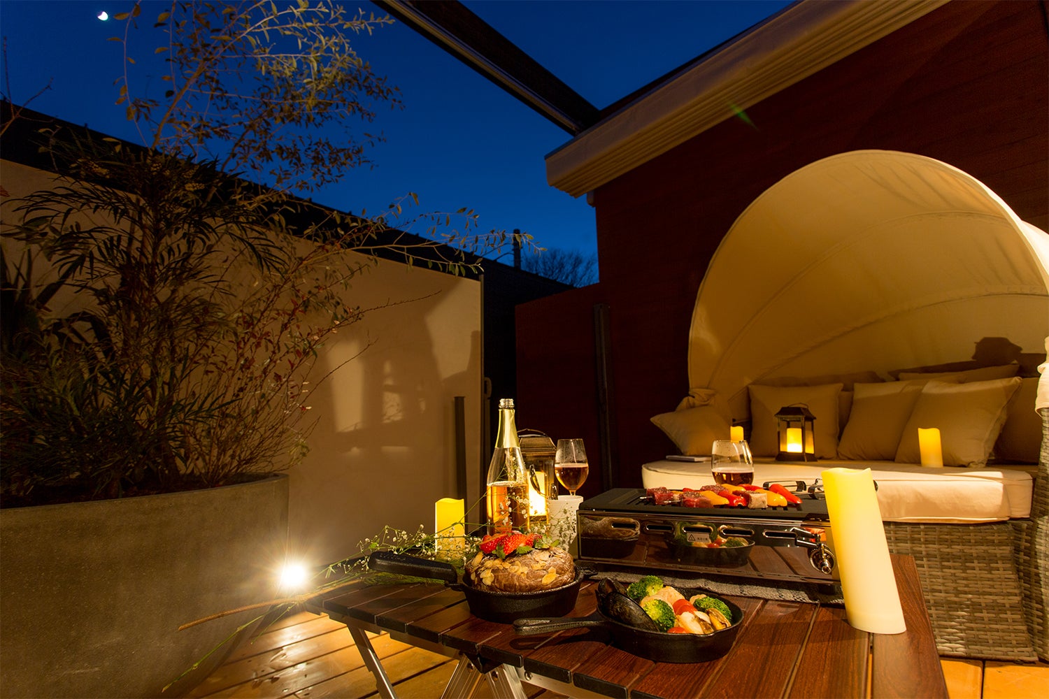 ムーンライトヴィラ 河口湖大橋／画像提供：ブッキングリゾート