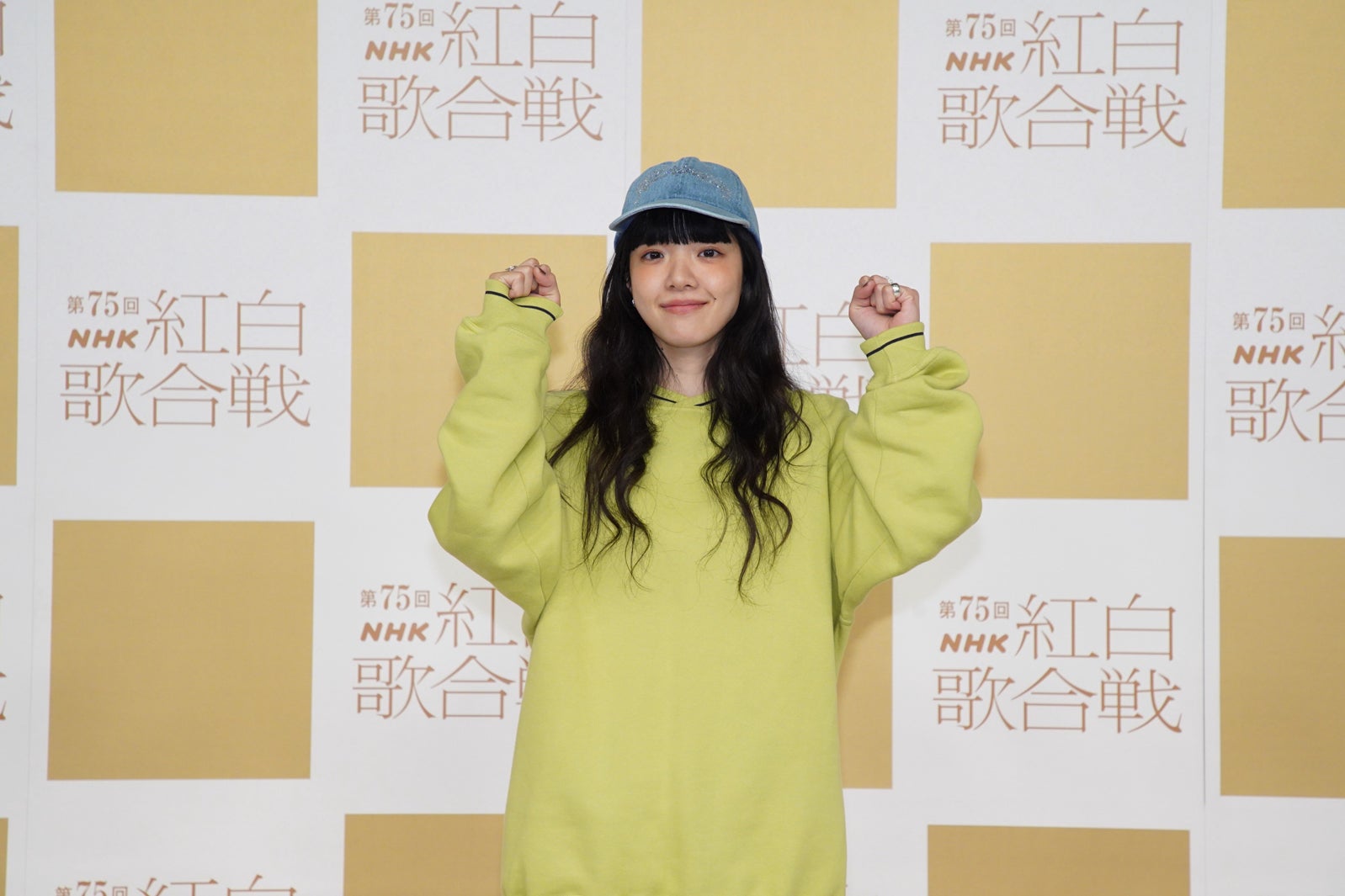 紅白】あいみょん 衣装 | 2024 NHK紅白歌合戦 - Fashion Express
