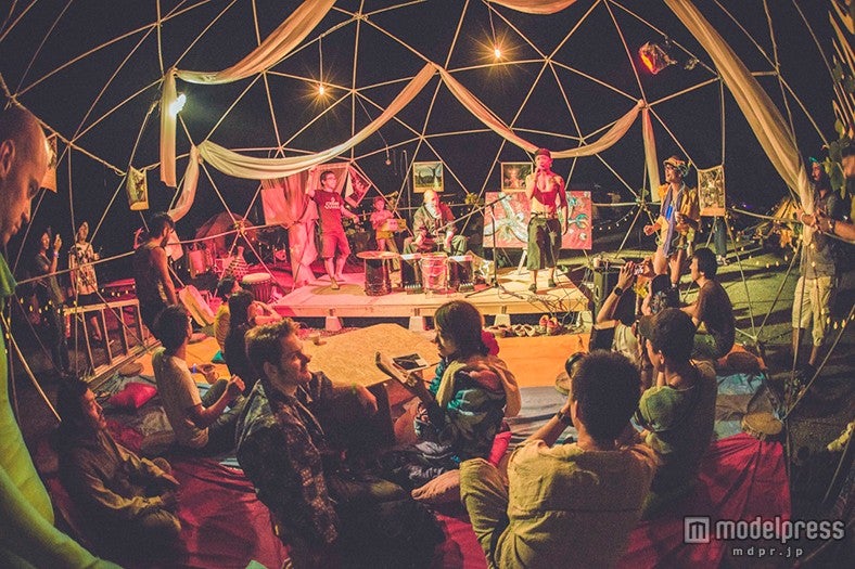 都心に架空の街が出現 「バーニングマン」の精神を受け継ぐ新たな試み