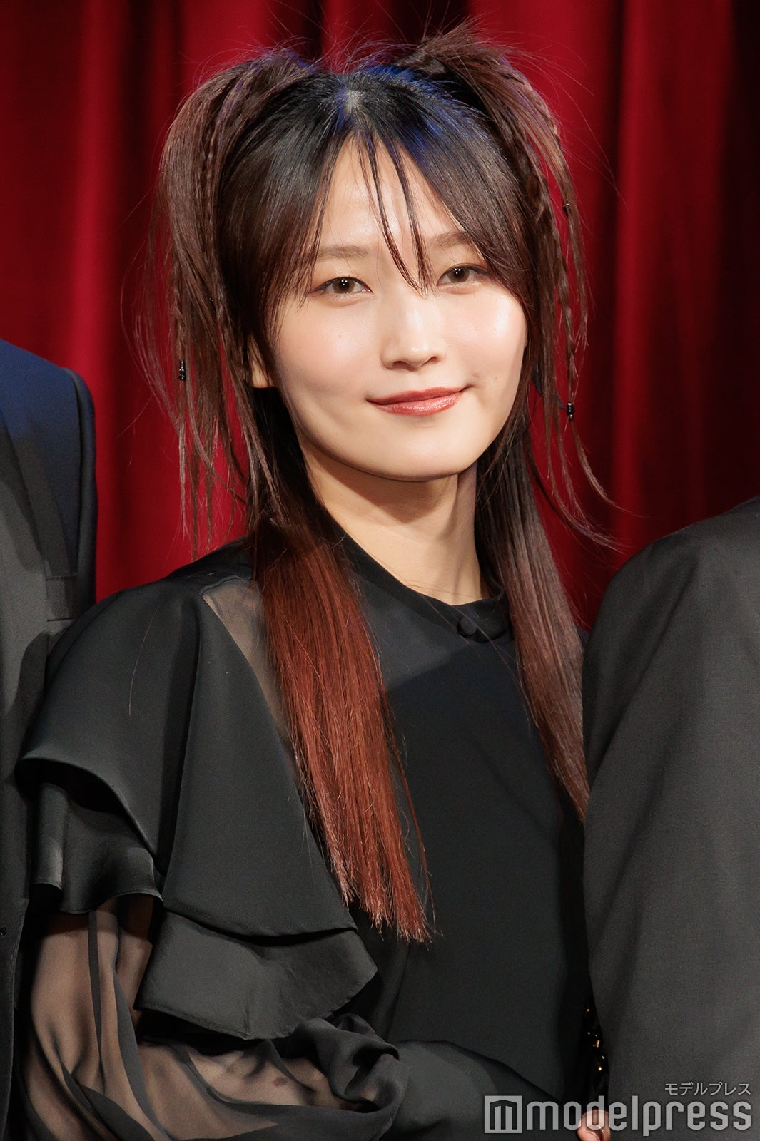 鞘師里保（C）モデルプレス